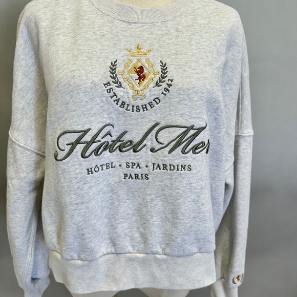 Abercrombie Fitch Soft A&F Gray Embroidered Hotel Mer Sweatshirt Size Large - Picture 6 of 14